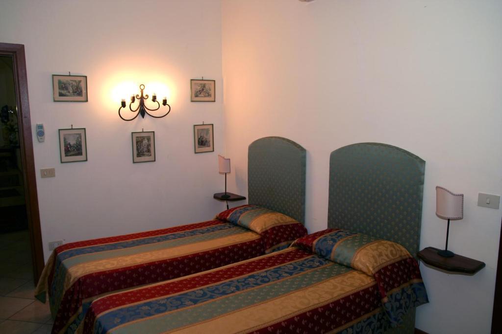 カタンザーロ La Residenza Dei Nobili Bed & Breakfast エクステリア 写真